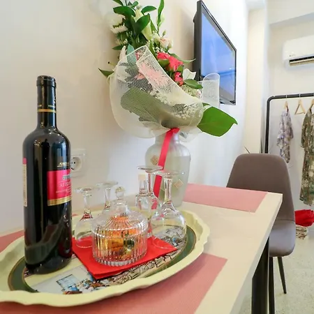 Stylish, Comfy Suite In The Heart Of Athens Exterior photo