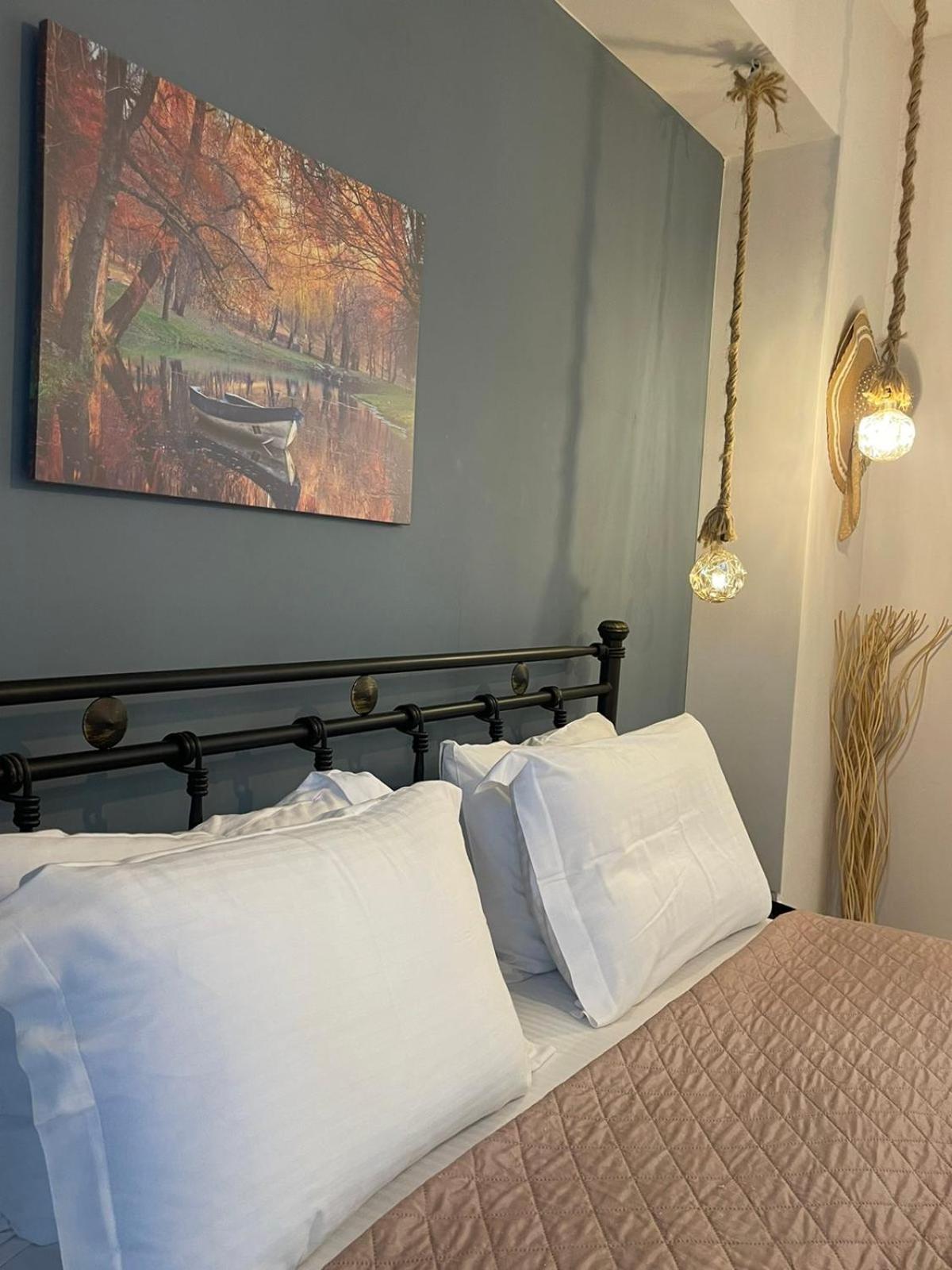 Apartment Stylish, Comfy In The Heart Of Athens